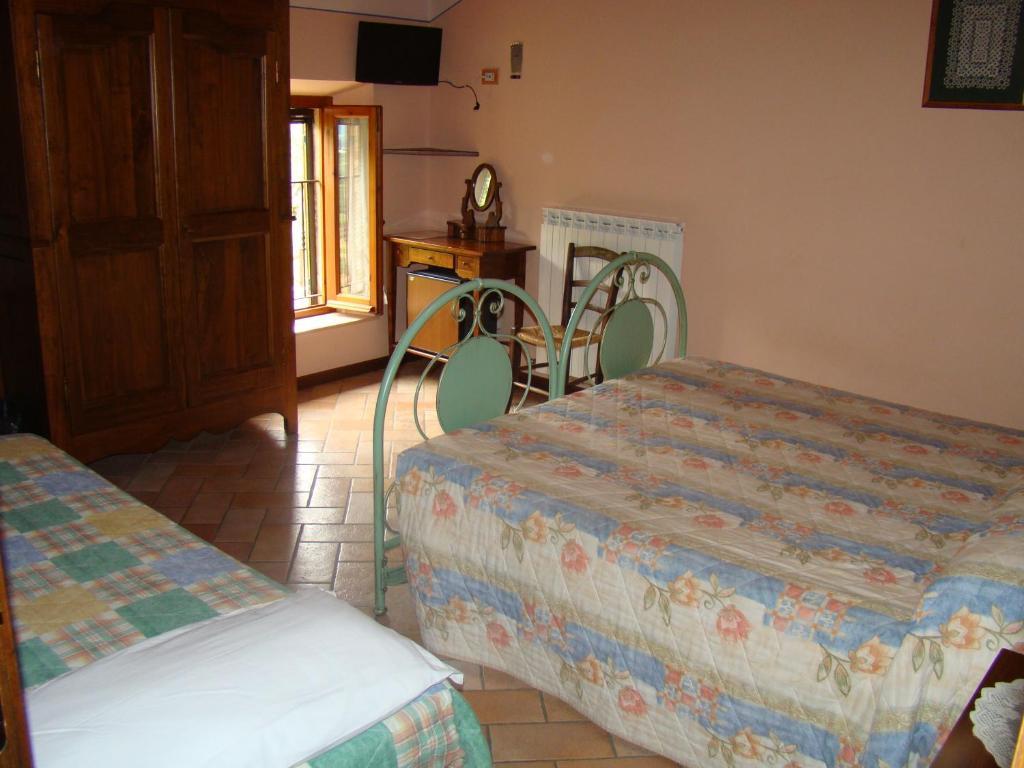Agriturismo Vecchio Gelso Ortezzano Pokoj fotografie