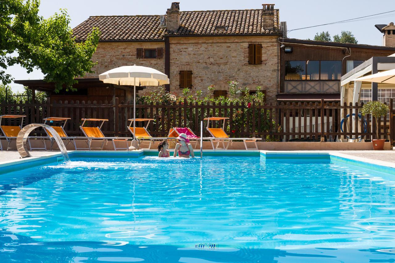 Agriturismo Vecchio Gelso Ortezzano Exteriér fotografie
