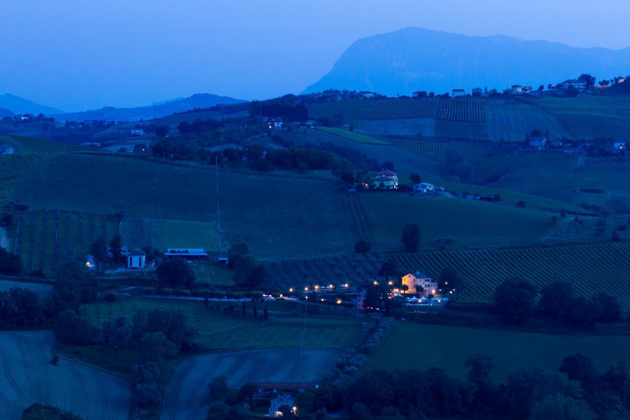 Agriturismo Vecchio Gelso Ortezzano Exteriér fotografie