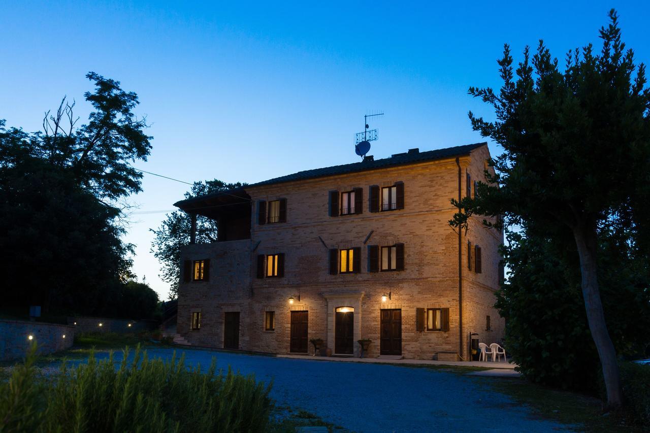 Agriturismo Vecchio Gelso Ortezzano Exteriér fotografie